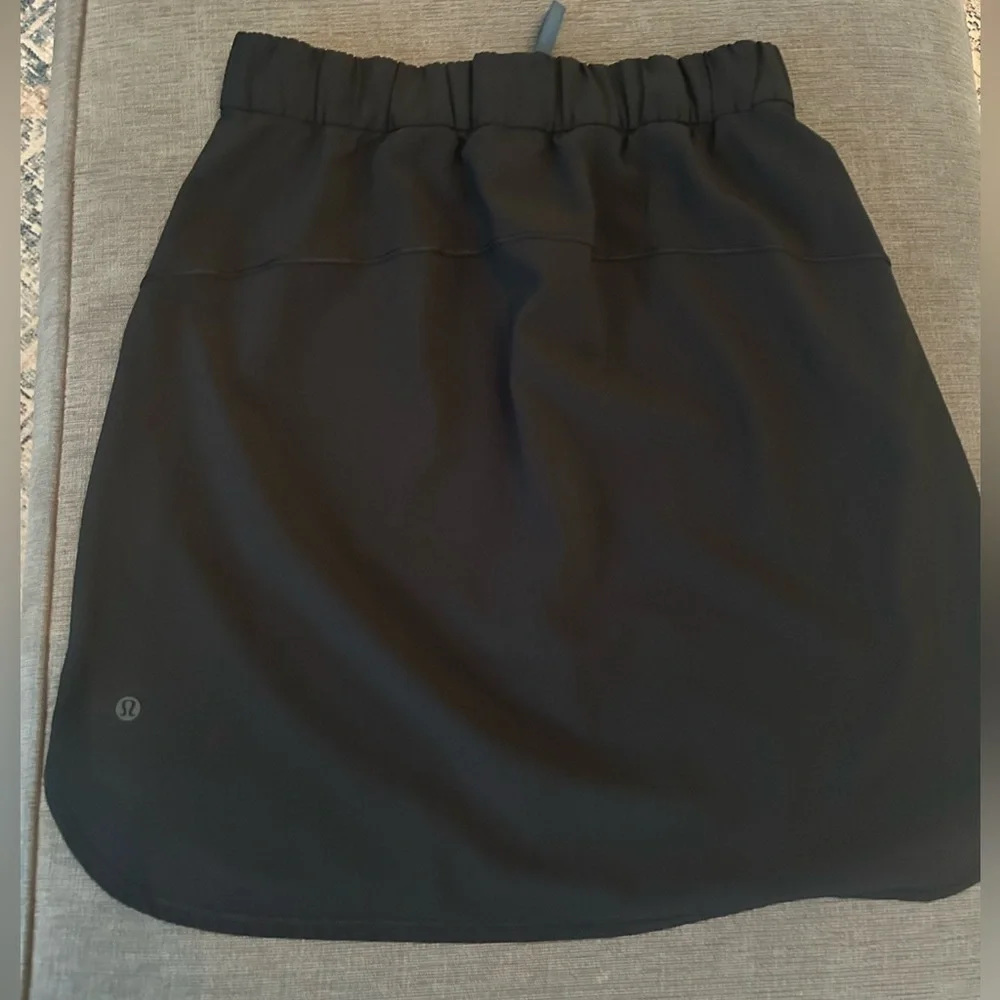 Lululemon Athletica Black on the Fly Skirt for Casual Wear size 8 - Picture 10 of 10